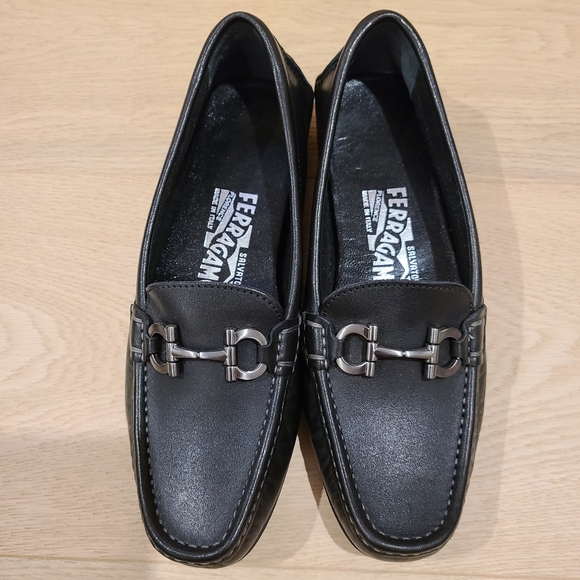 Ferragamo loafers - Picture 1 of 2